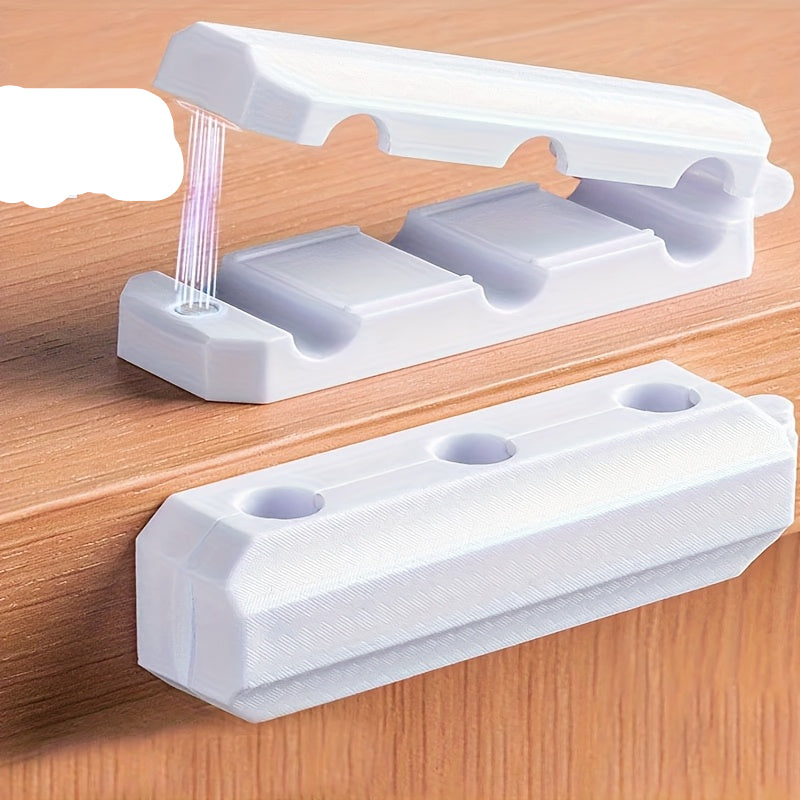 3-hole magnetic cable clip