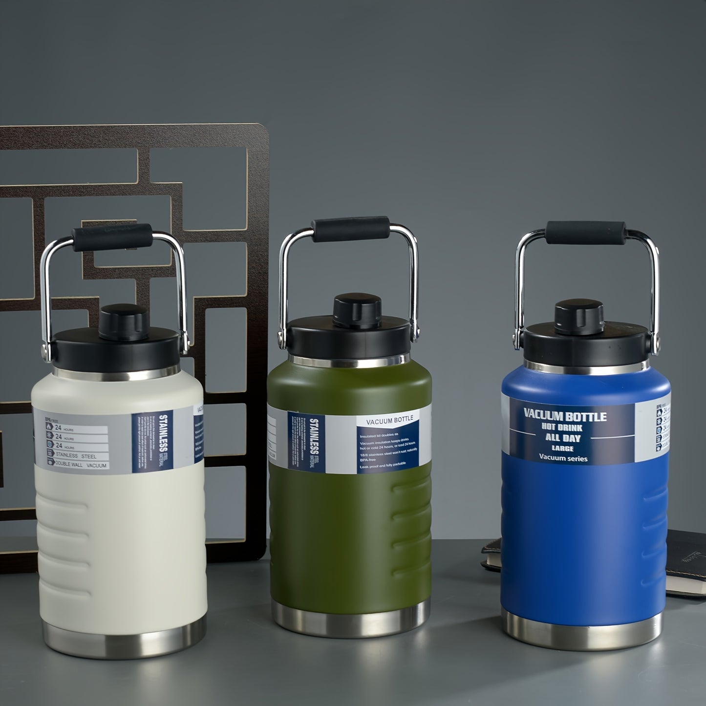 Stainless Steel Insulated Vacuum Bottle 2000ml with Magnetic Lid
