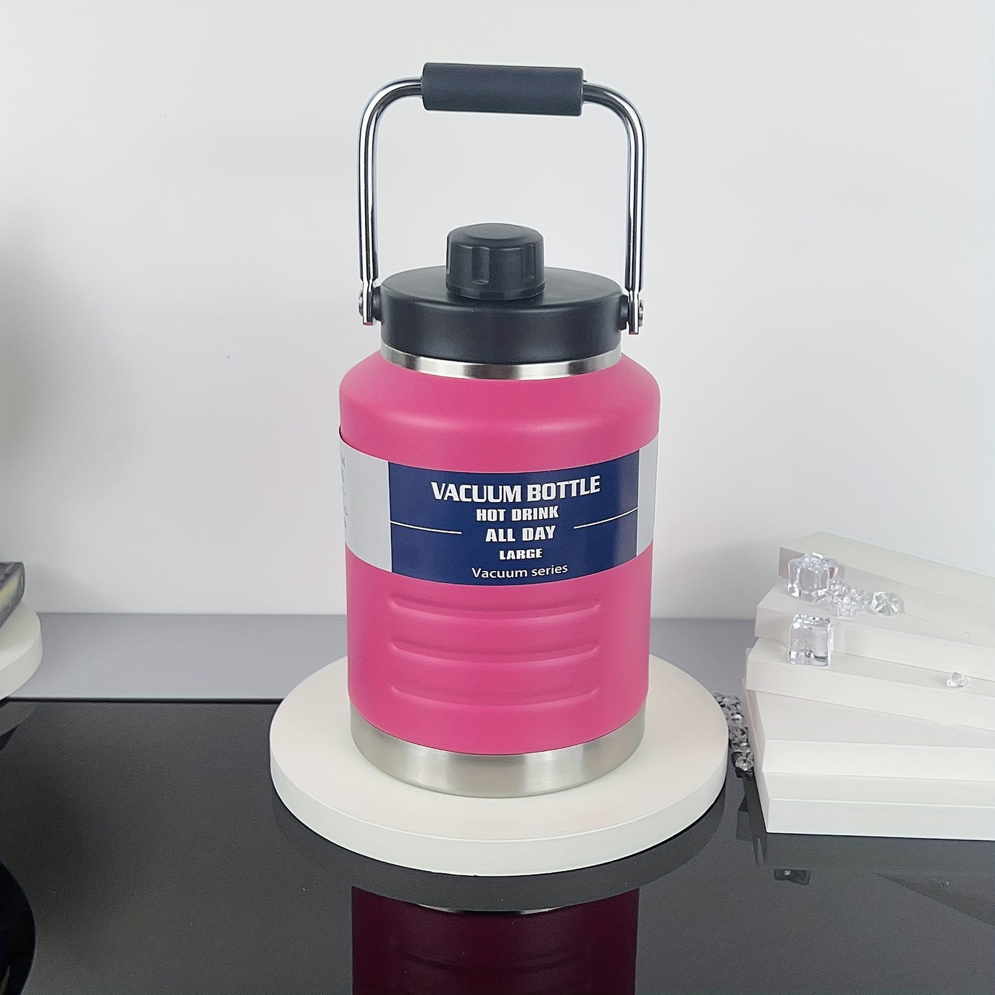 Stainless Steel Insulated Vacuum Bottle 2000ml with Magnetic Lid