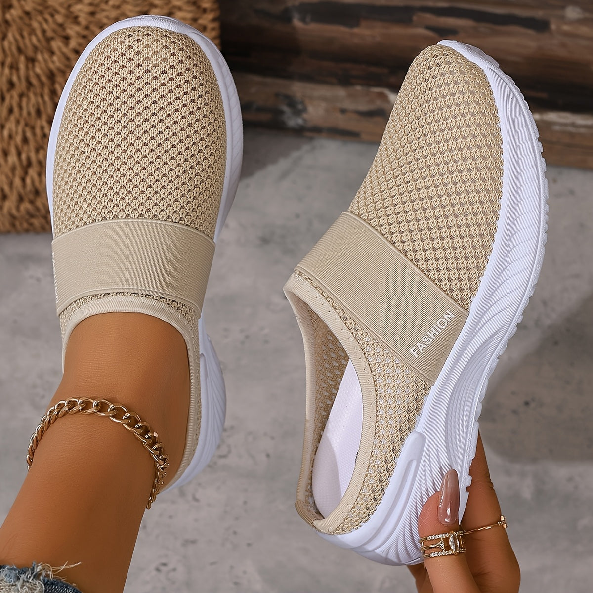 Summer Breathable Mesh Upper Shoes