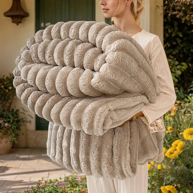 Ultra-Soft Faux Rabbit Fur Blanket