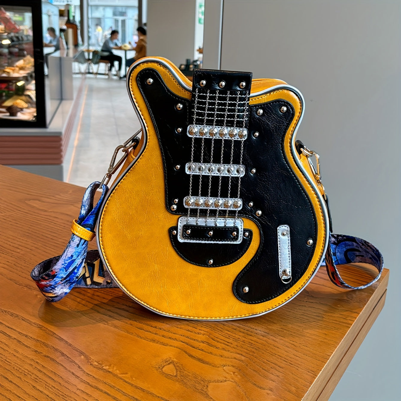 Trendy Y2K Style Guitar-Shaped Crossbody Bag