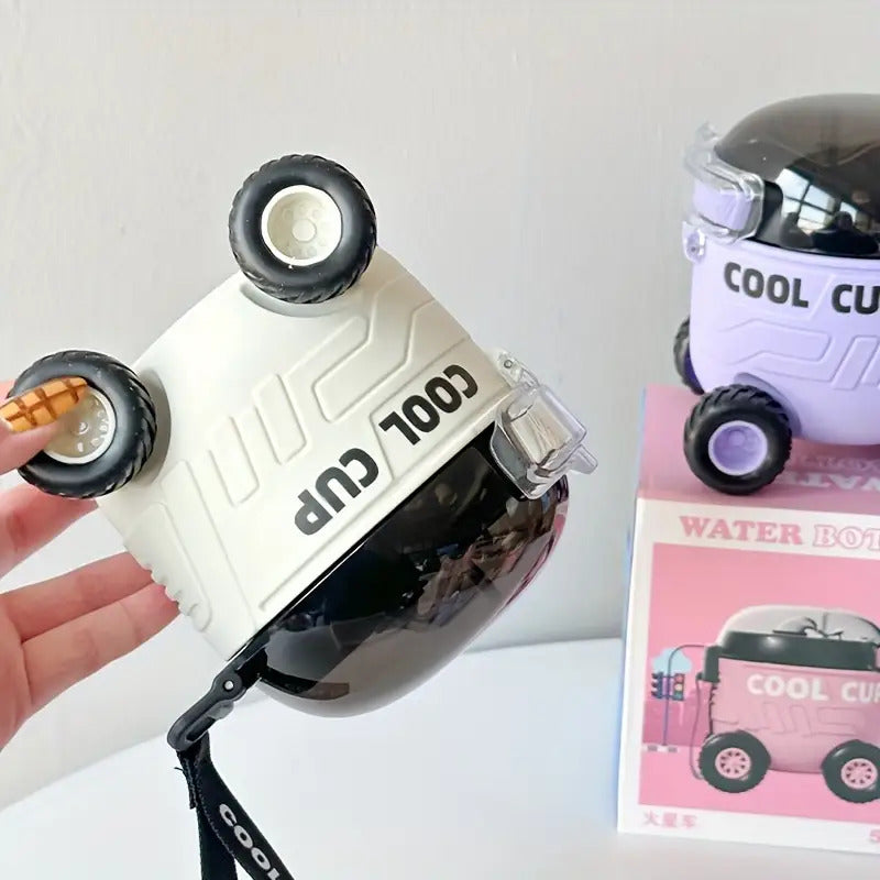 A New Type Of Cartoon Four-wheel Water Bottle