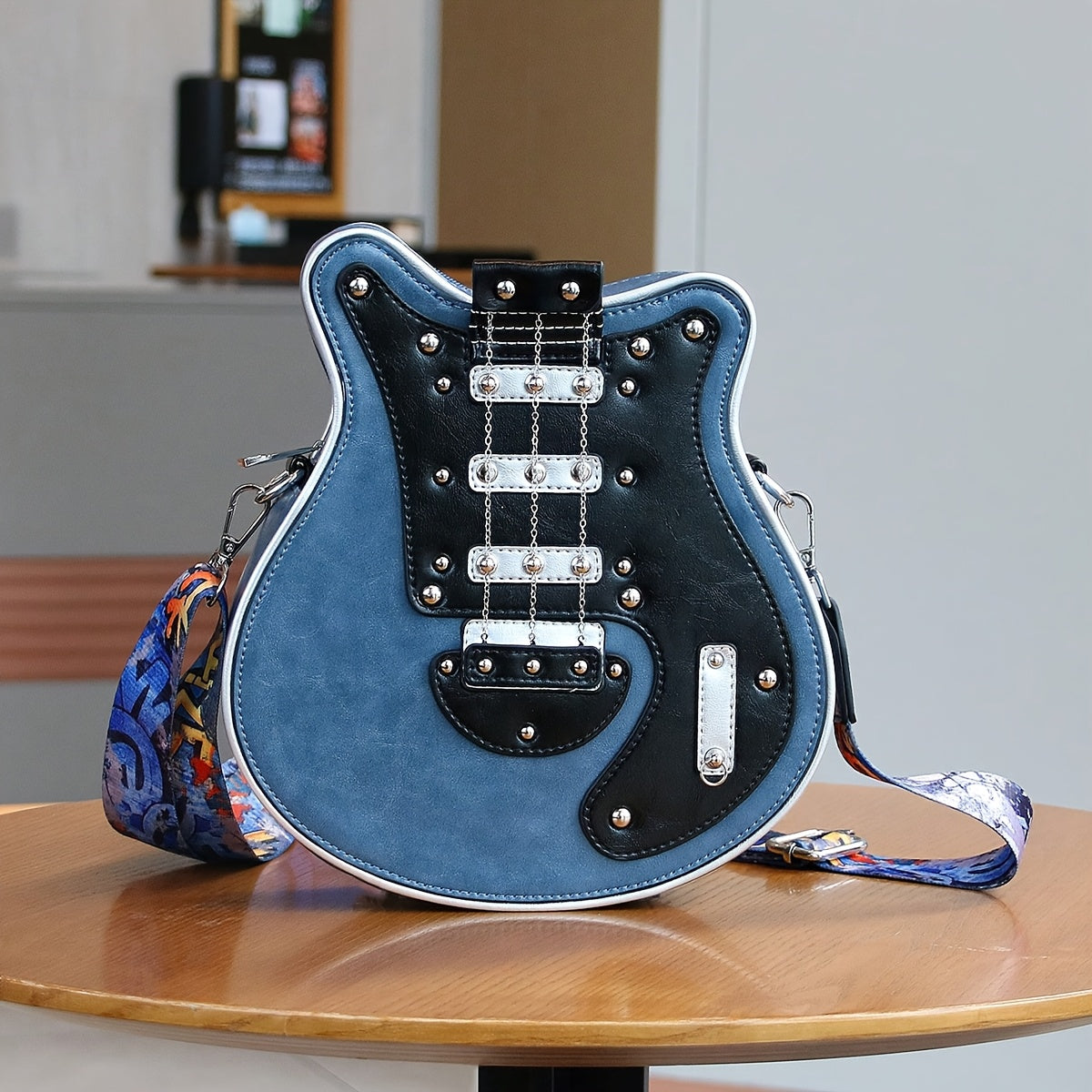Trendy Y2K Style Guitar-Shaped Crossbody Bag