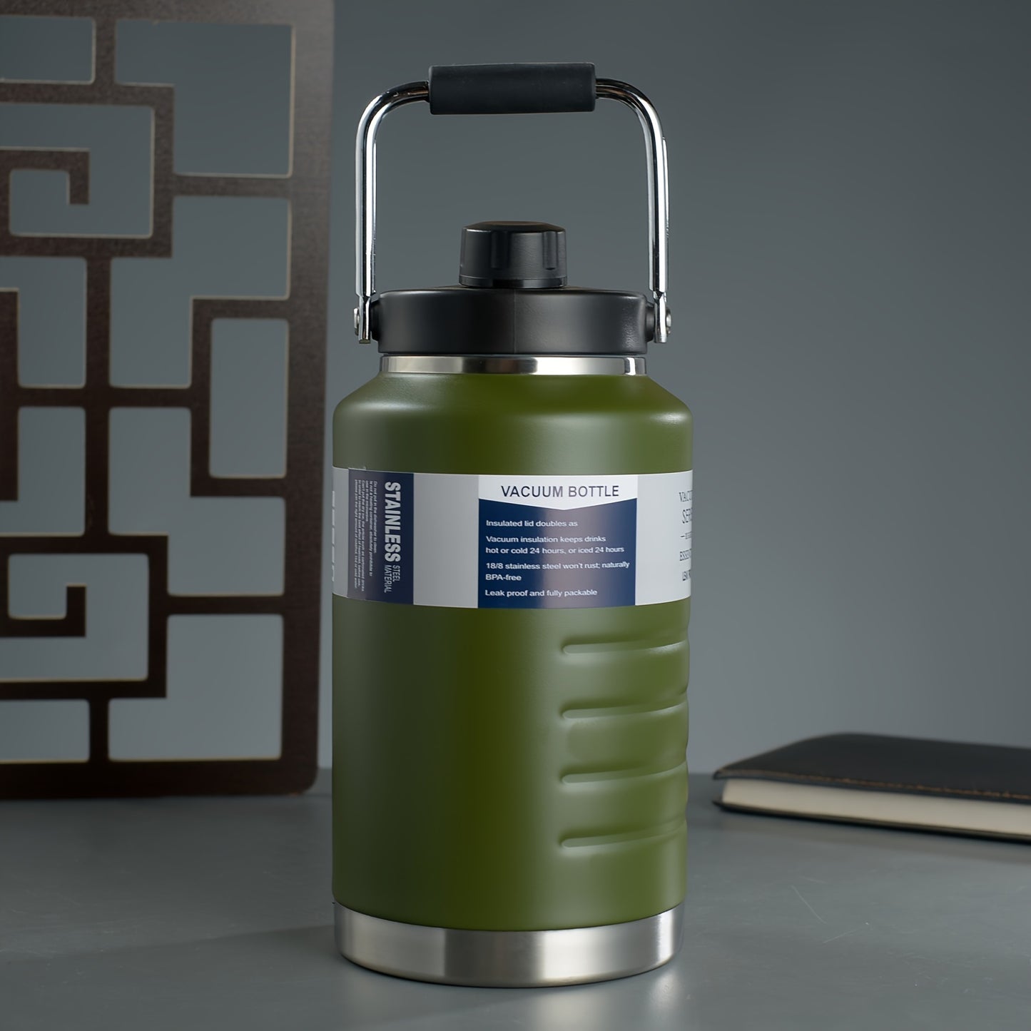 Stainless Steel Insulated Vacuum Bottle 2000ml with Magnetic Lid