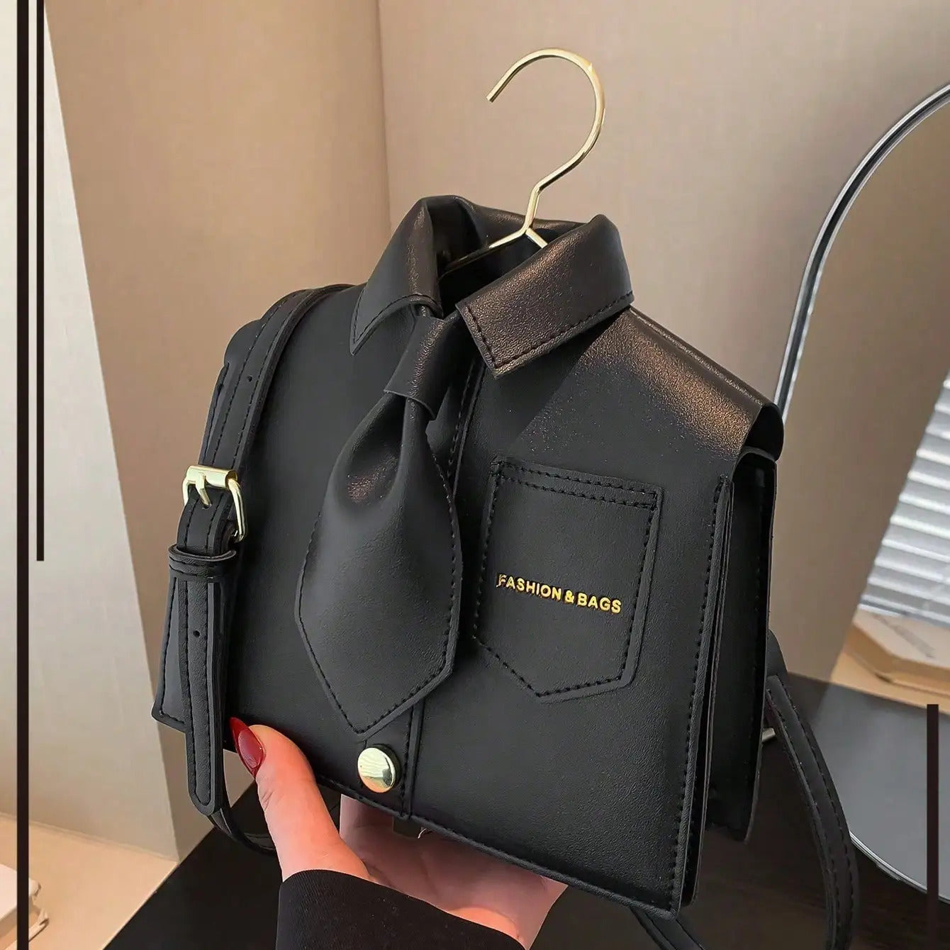Women'S Collapsible Collar Design Crossbody Bag