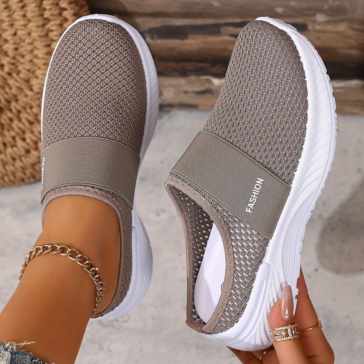 Summer Breathable Mesh Upper Shoes