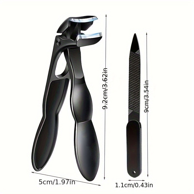 Curved tip nail clippers